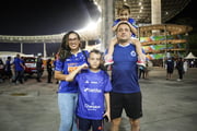 Família Radaelli Chader chega ao estádio